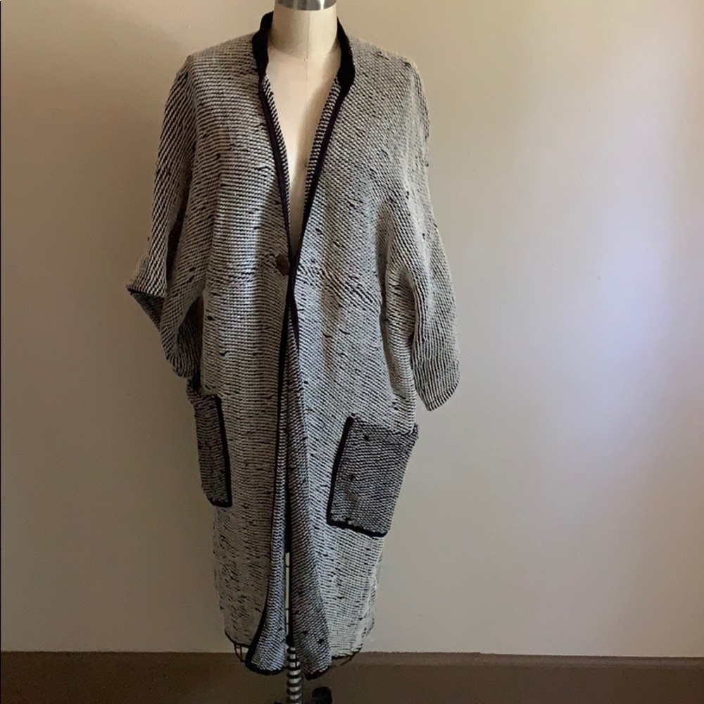 Handwoven sweatercoat
